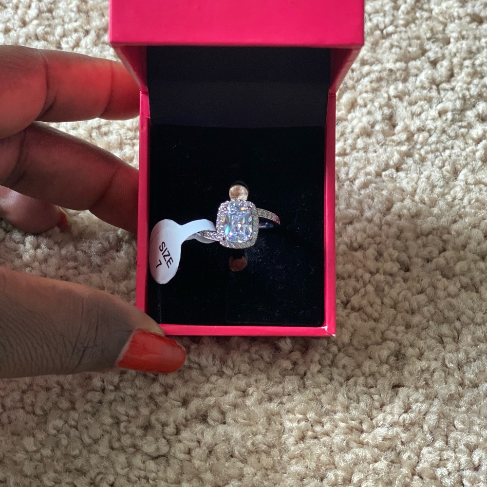 Sparkle ring - Picture 3 of 5